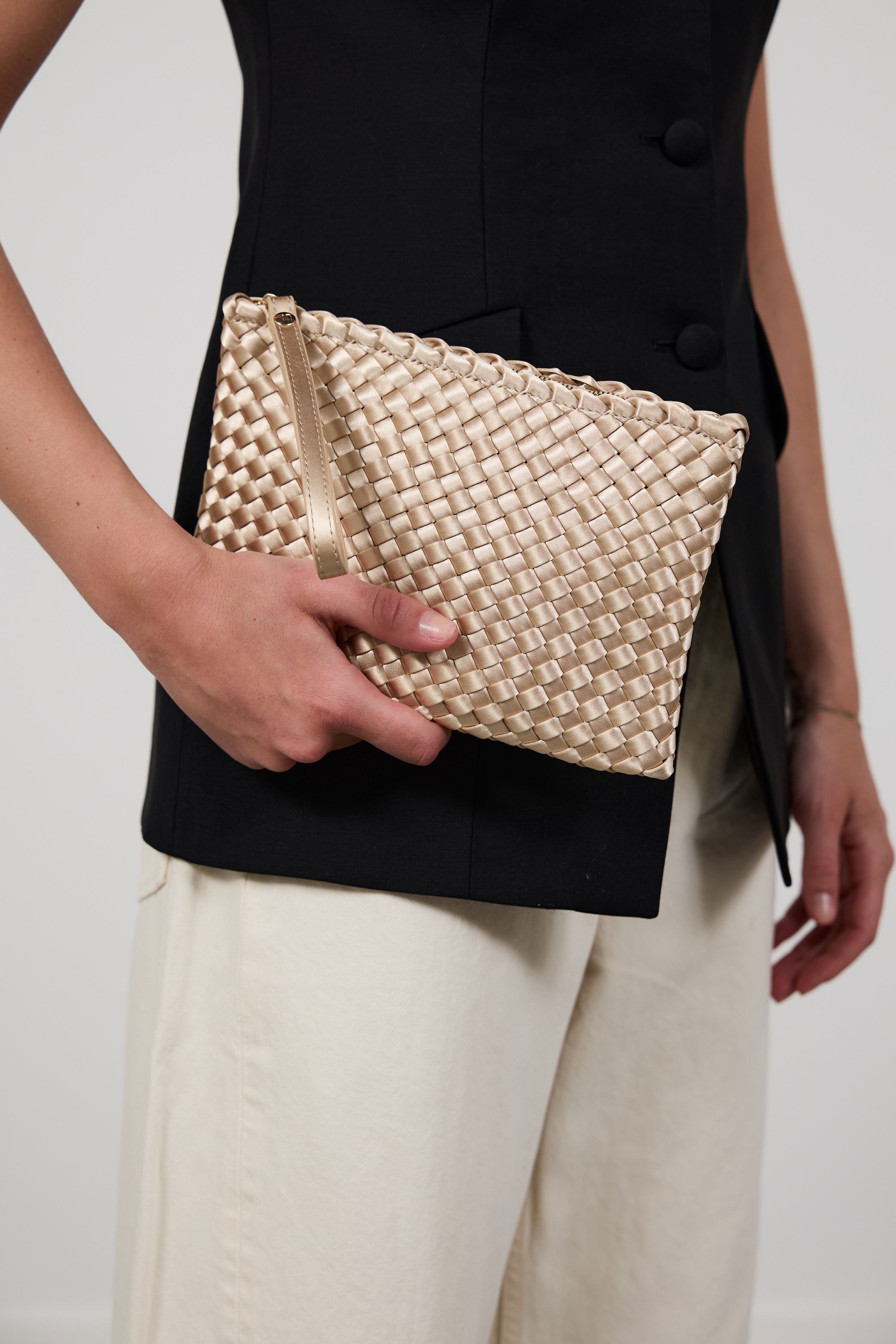 Marrea Clutch Champagne Satin Gold