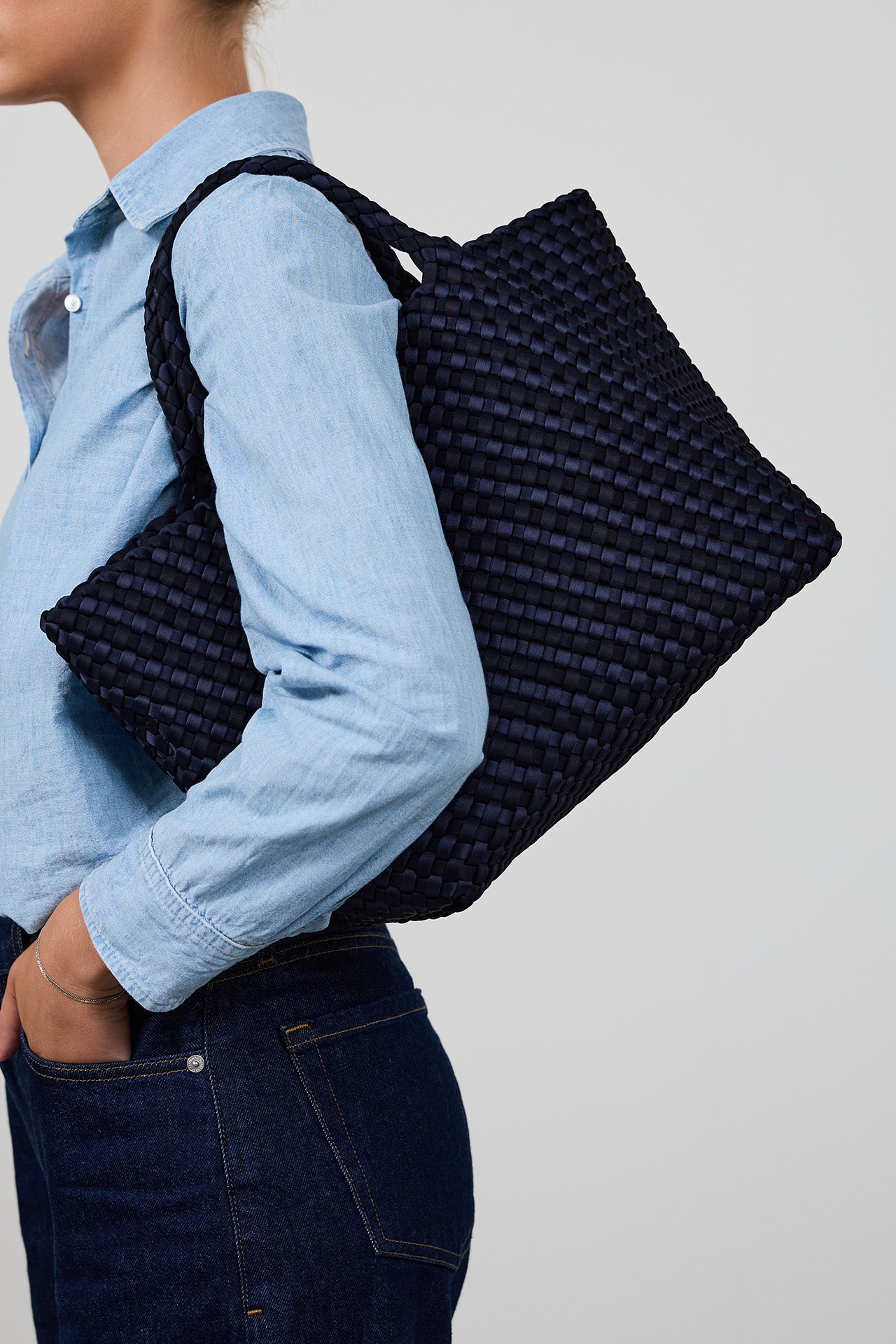 Marrea Medium Midnight Satin Stripe