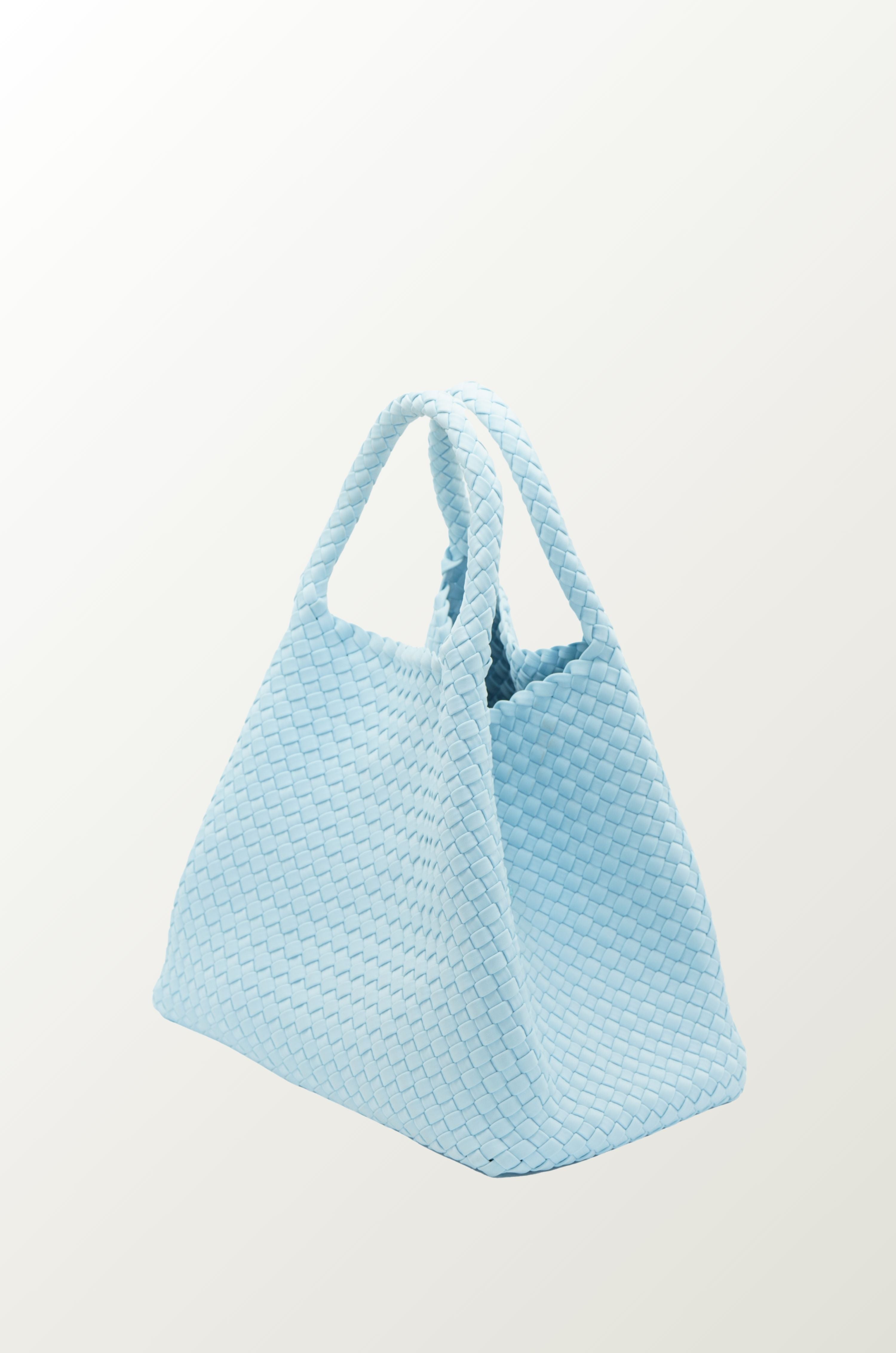 Marrea Medium Morning sky blue