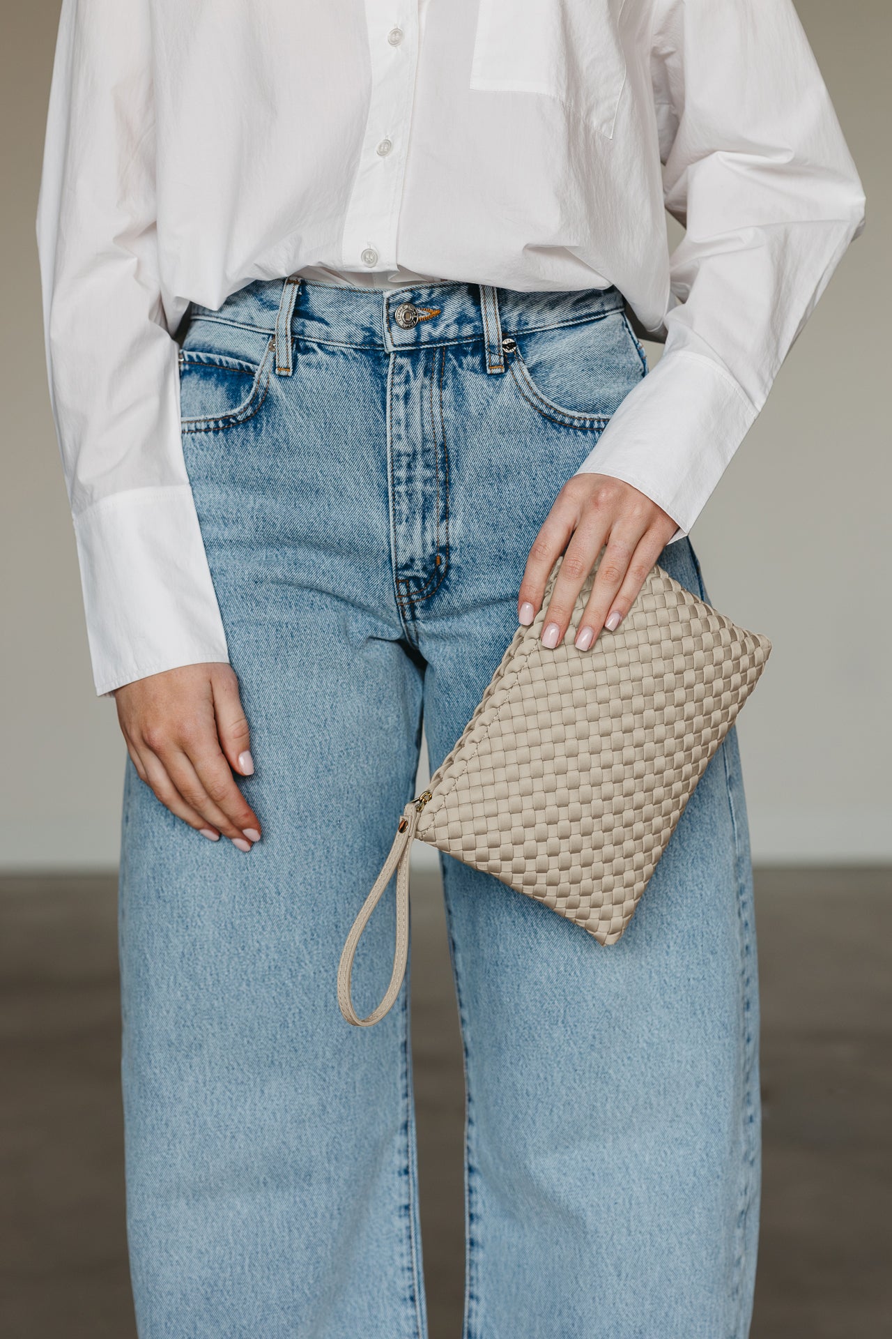 Marrea Clutch No tan lines