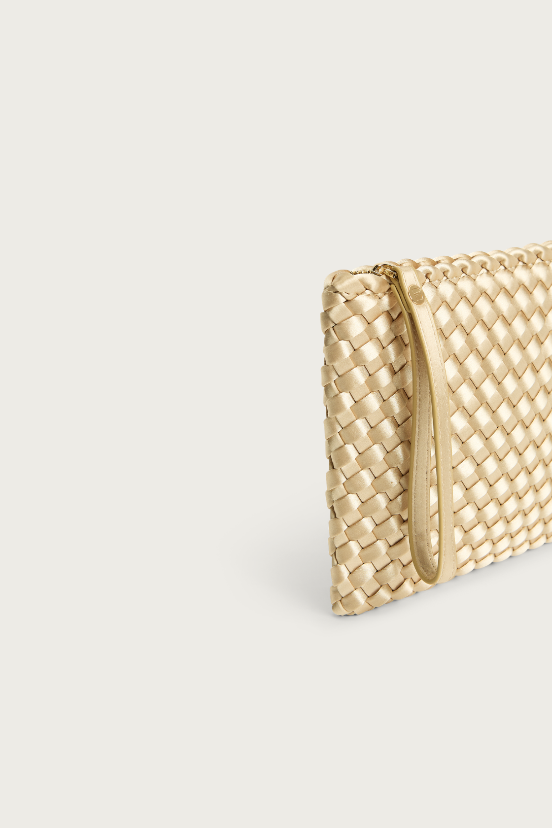 Marrea Clutch Champagne Satin Gold