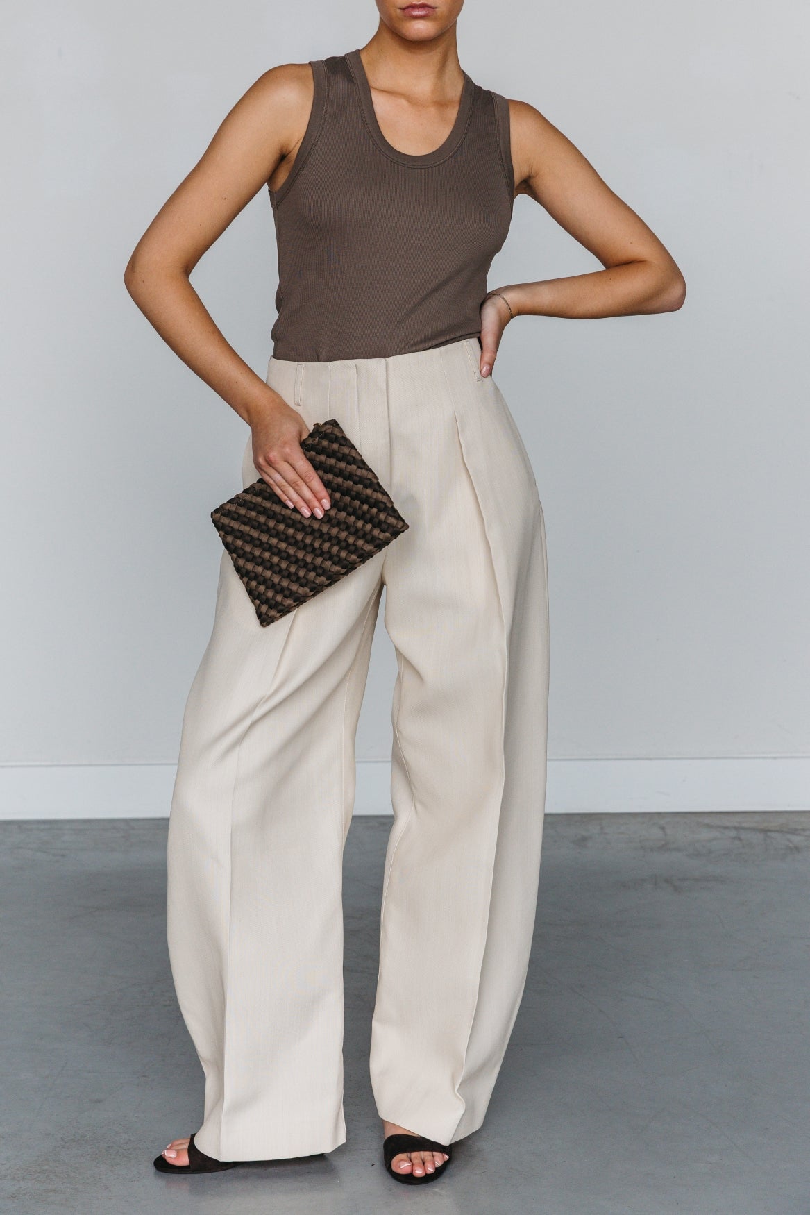Marrea Stripe Clutch Espresso x Coco