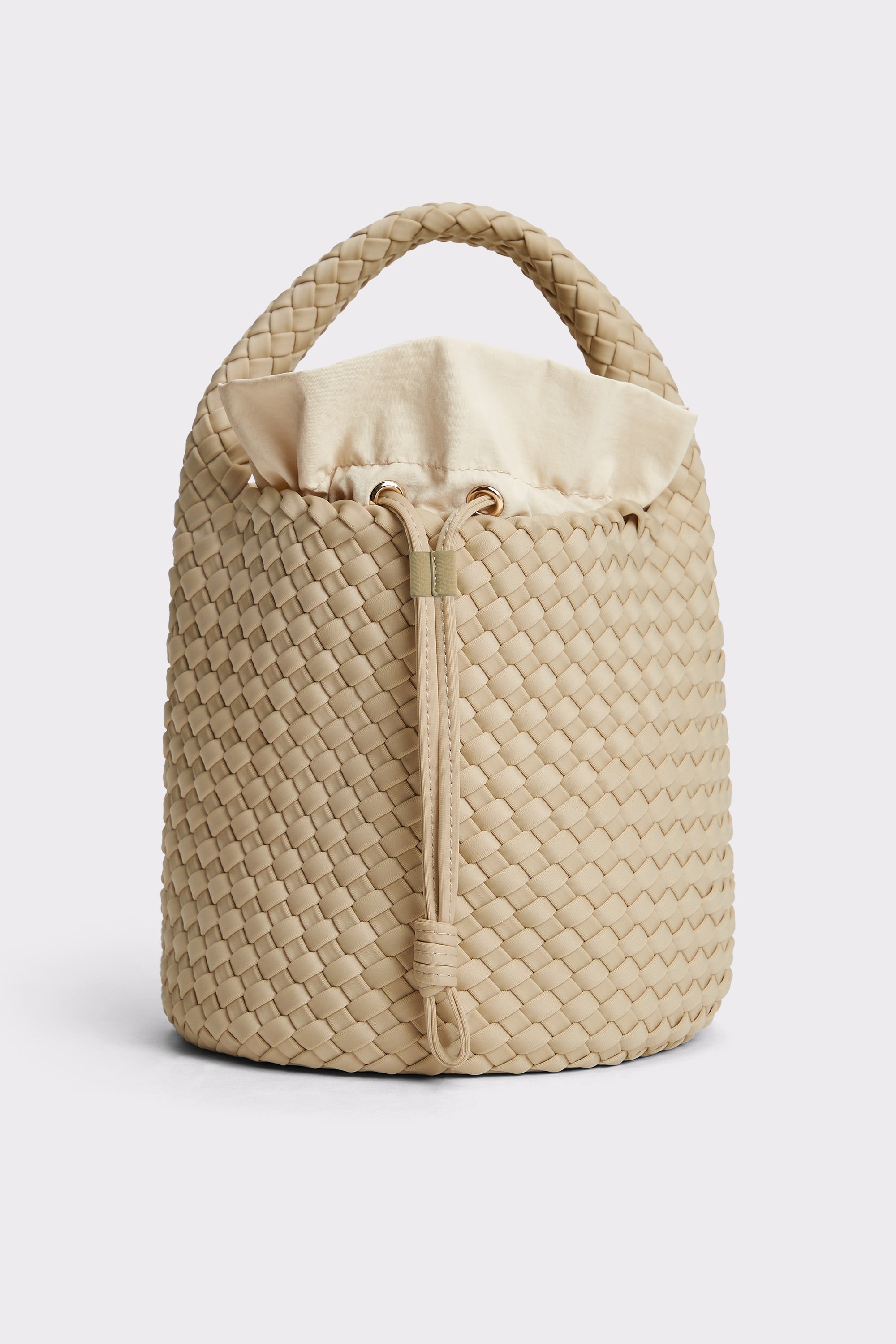 Marrea Basket No Tan Lines