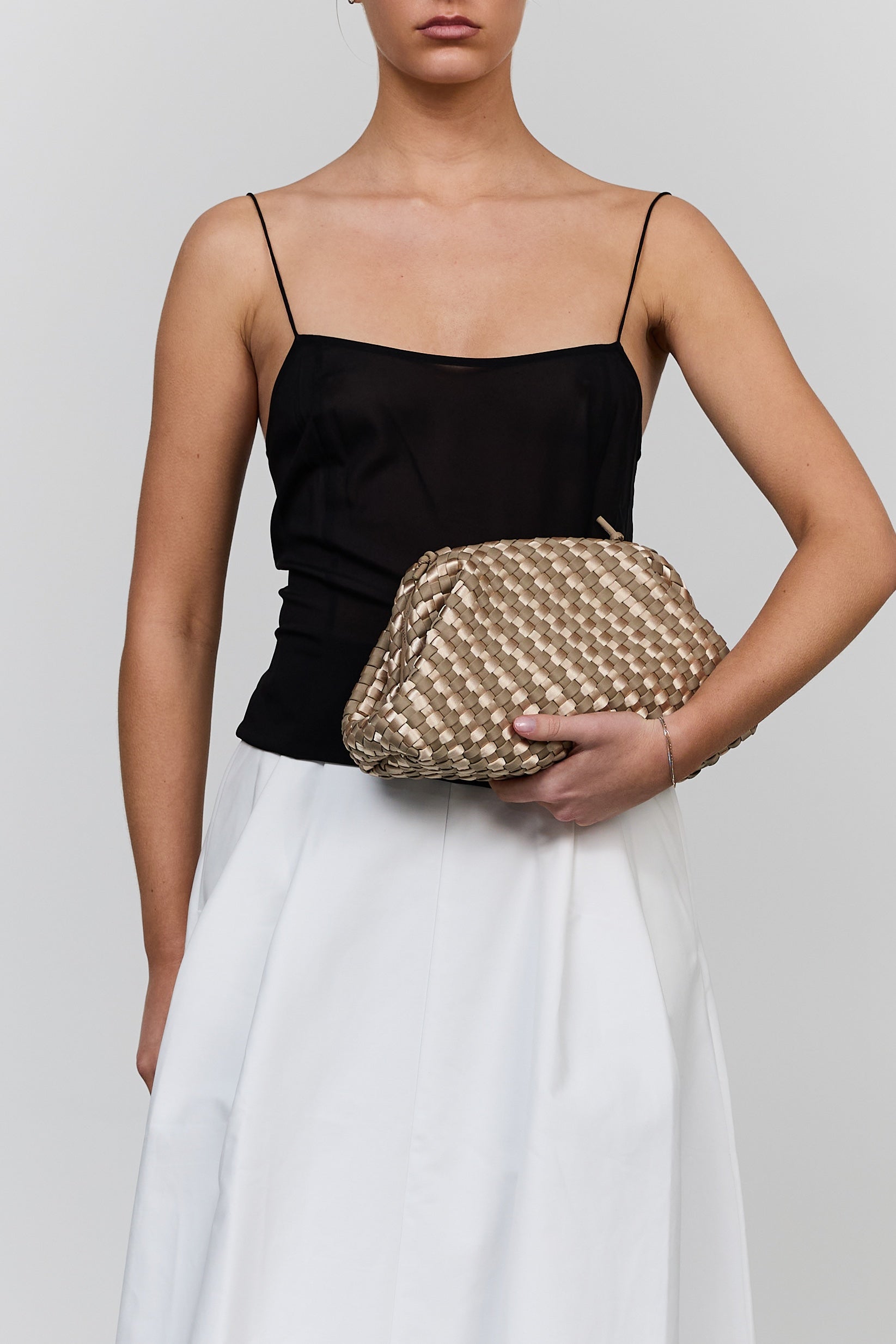 Marrea Pouch Oysters & Champagne