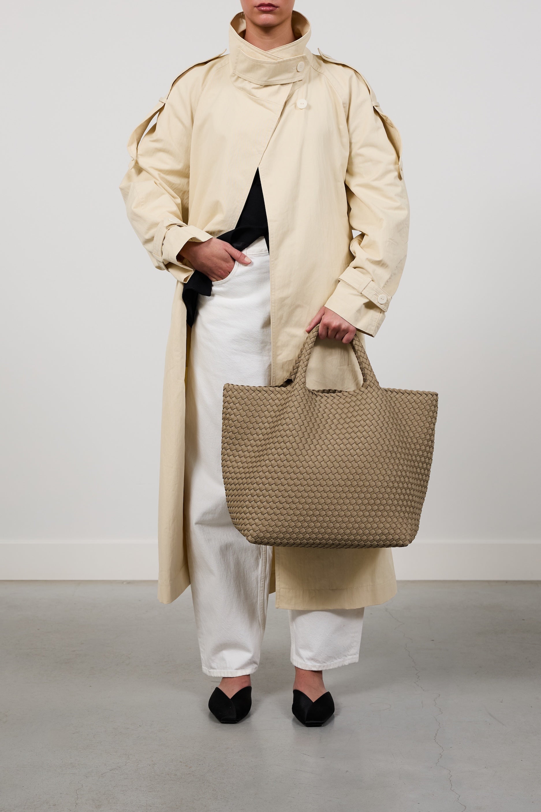 Marrea Large Oyster Grey