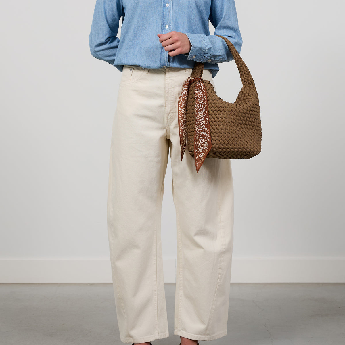 Marrea Bucket Retro Sand